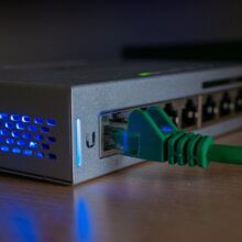 switch-6955359_1280 switch-6955359_1280